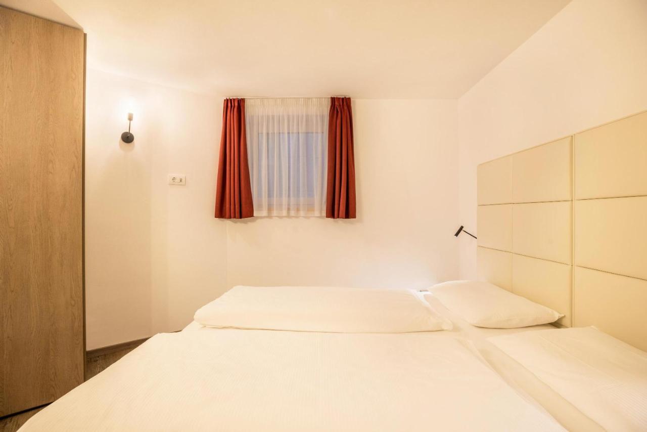 Apartment Oen Residence Bun Ste Сан Вигилио ди Маребе Екстериор снимка